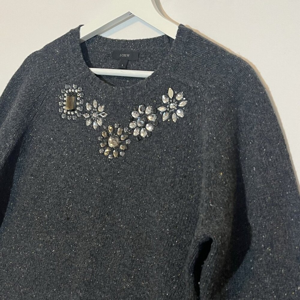 J Crew Women’s Lambswool Large Sweater Jeweled Donegal Pullover Gray Embellished - Picture 8 of 10